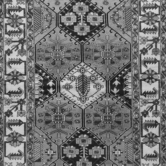 Serging Thickness of Machine Washable Persian Gray Traditional Rug, wshtr4327gry