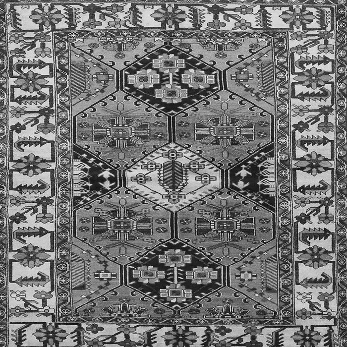 Round Machine Washable Persian Gray Traditional Rug, wshtr4327gry