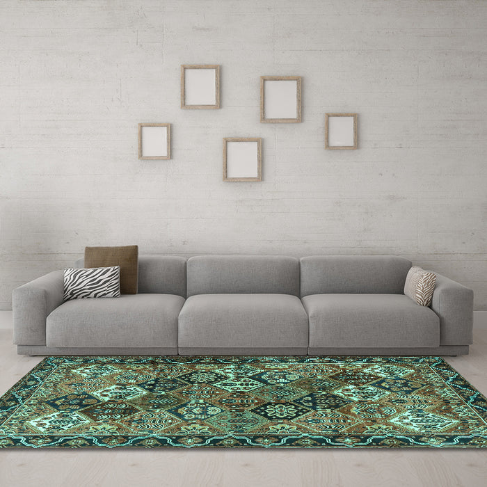 Machine Washable Persian Turquoise Traditional Area Rugs in a Living Room,, wshtr4328turq