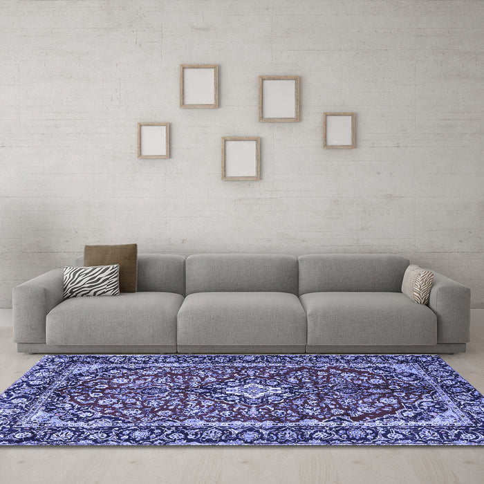 Machine Washable Medallion Blue Traditional Rug in a Living Room, wshtr4331blu