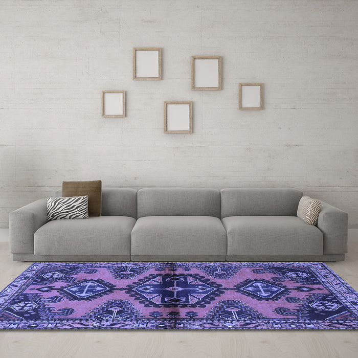 Machine Washable Persian Blue Traditional Rug in a Living Room, wshtr4334blu