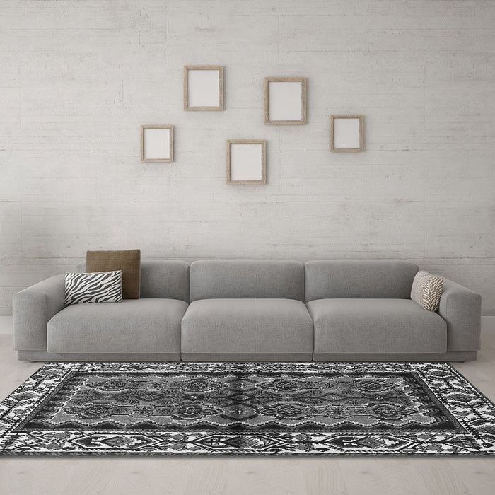 Machine Washable Persian Gray Traditional Rug in a Living Room,, wshtr4335gry