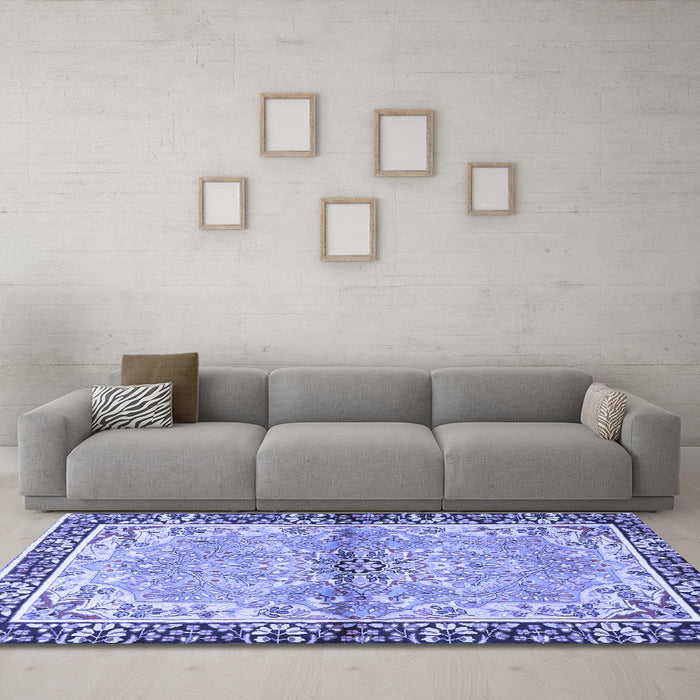 Machine Washable Persian Blue Traditional Rug in a Living Room, wshtr4337blu