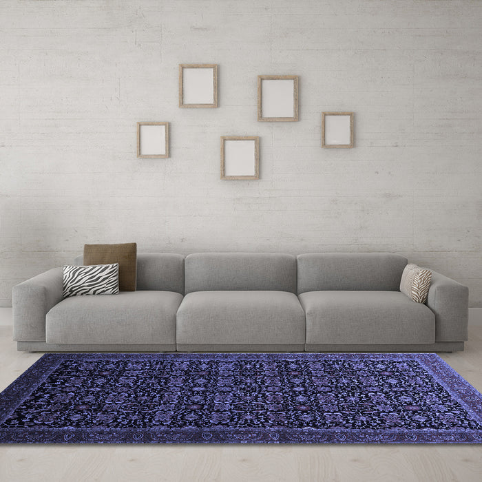 Machine Washable Persian Blue Traditional Rug in a Living Room, wshtr433blu