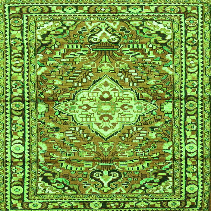 Serging Thickness of Medallion Green Traditional Rug, tr4340grn