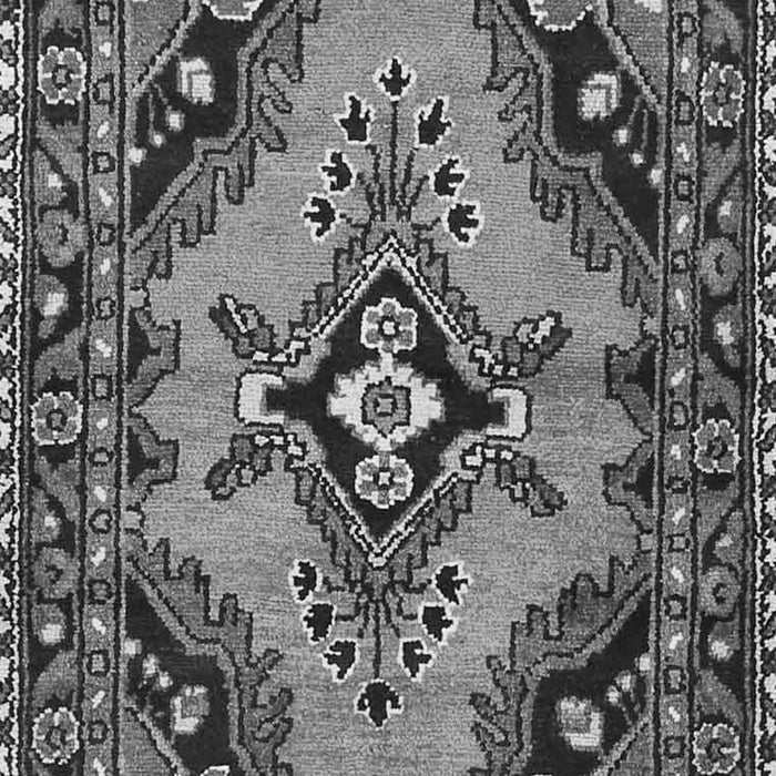Serging Thickness of Machine Washable Medallion Gray Traditional Rug, wshtr4341gry