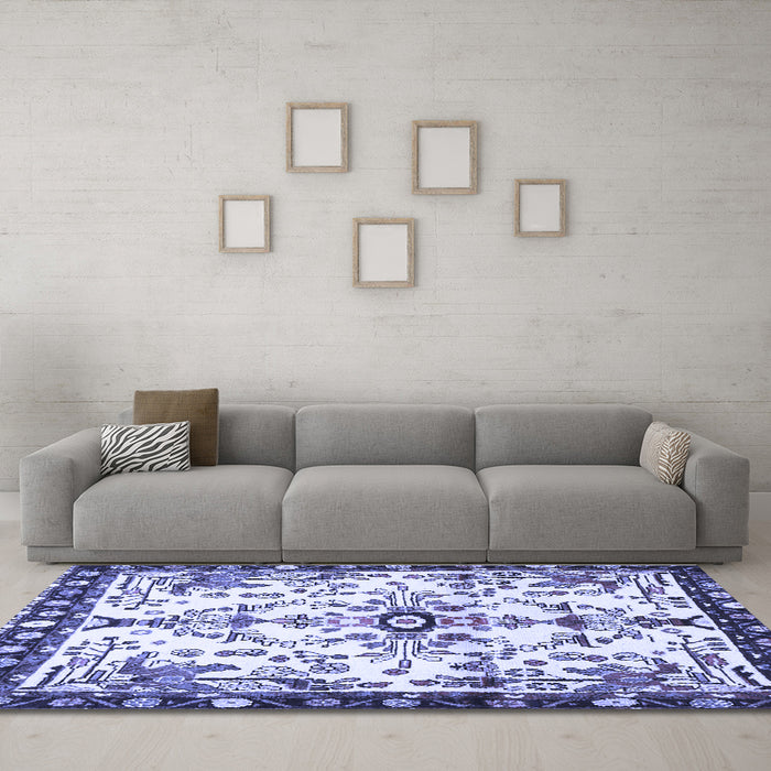 Machine Washable Animal Blue Traditional Rug in a Living Room, wshtr4343blu