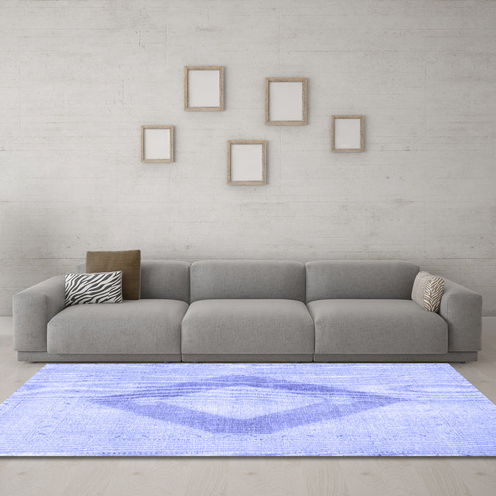 Machine Washable Persian Blue Traditional Rug in a Living Room, wshtr4344blu