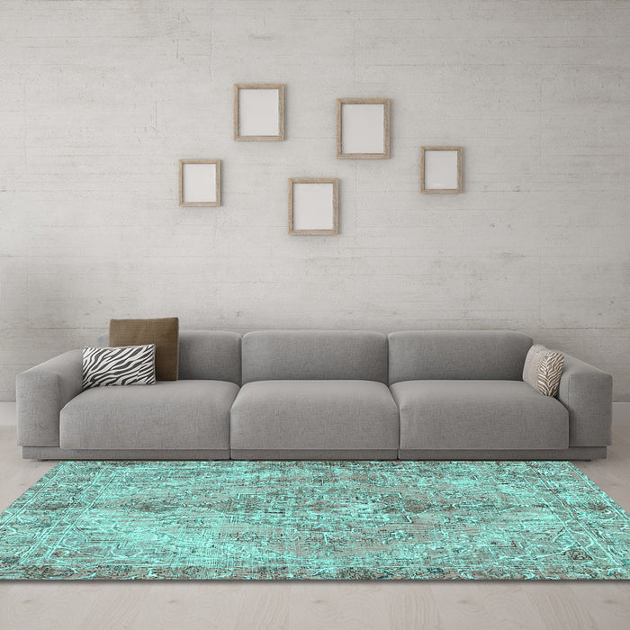 Machine Washable Medallion Turquoise Traditional Area Rugs in a Living Room,, wshtr4346turq