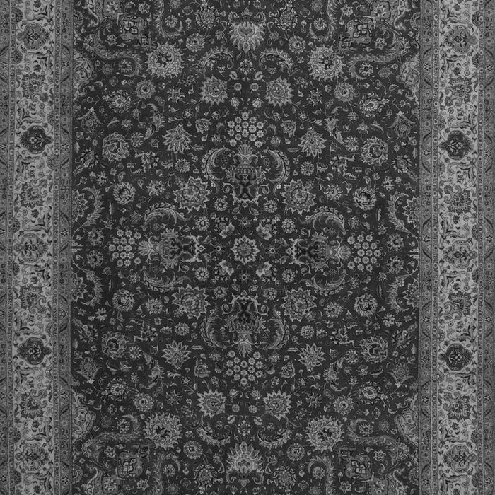 Serging Thickness of Machine Washable Persian Gray Traditional Rug, wshtr434gry