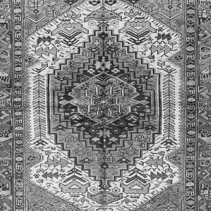 Serging Thickness of Machine Washable Persian Gray Traditional Rug, wshtr4350gry