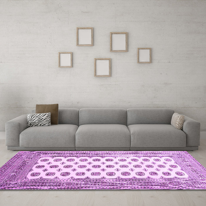 Machine Washable Persian Purple Traditional Area Rugs in a Living Room, wshtr435pur