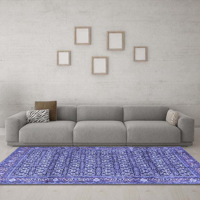 Machine Washable Persian Blue Traditional Rug in a Living Room, wshtr4360blu