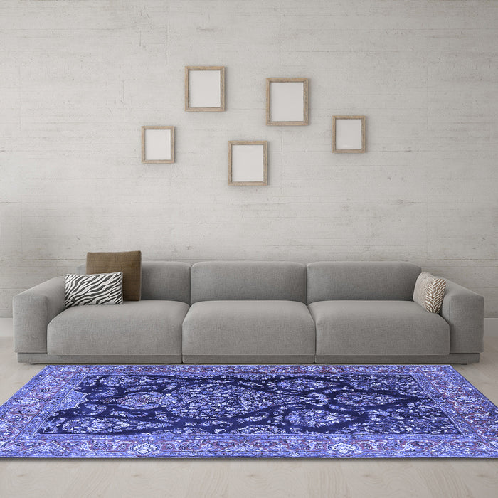 Machine Washable Persian Blue Traditional Rug in a Living Room, wshtr4363blu