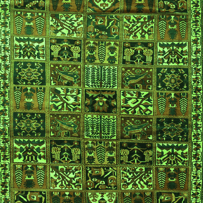 Animal Green Traditional Rug, tr4365grn