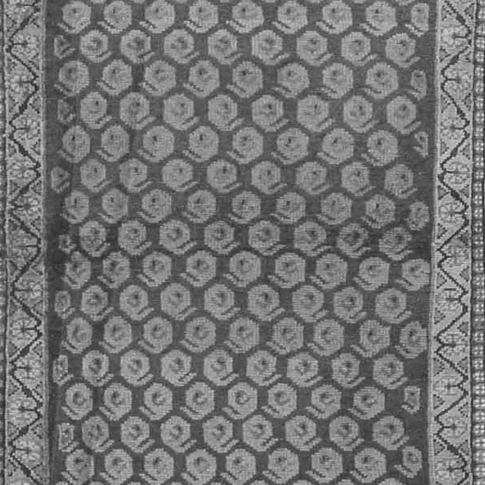 Serging Thickness of Machine Washable Persian Gray Traditional Rug, wshtr4373gry