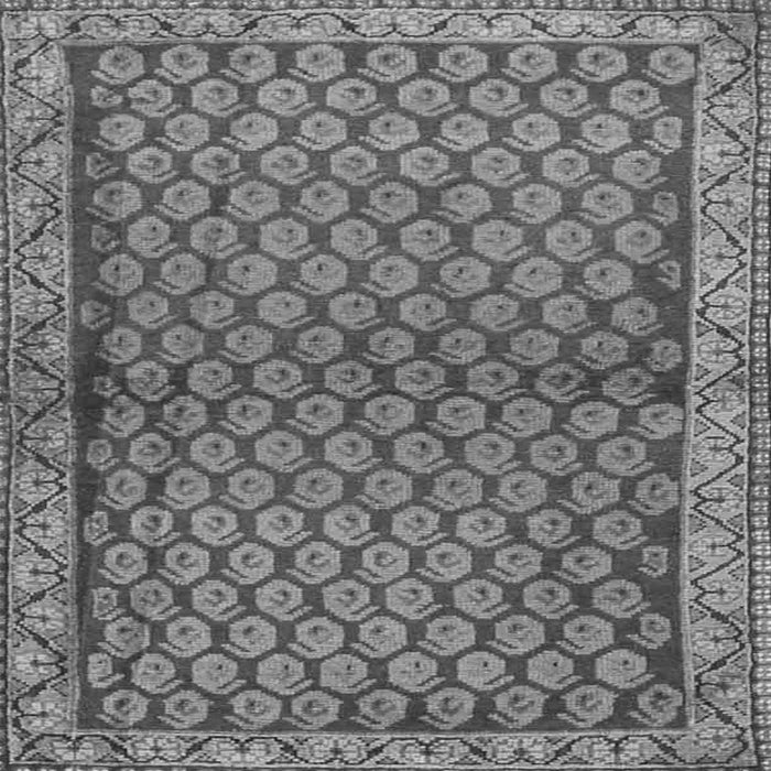Round Machine Washable Persian Gray Traditional Rug, wshtr4373gry