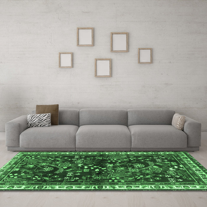 Machine Washable Persian Emerald Green Traditional Area Rugs in a Living Room,, wshtr4387emgrn