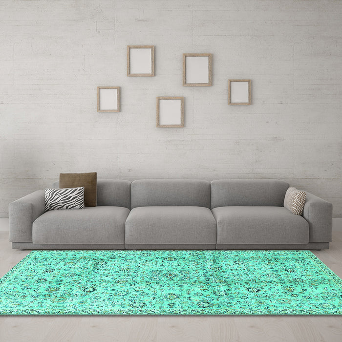 Machine Washable Persian Turquoise Traditional Area Rugs in a Living Room,, wshtr4389turq