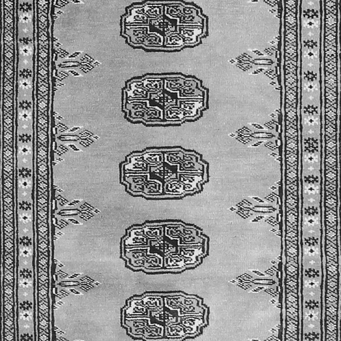 Serging Thickness of Machine Washable Southwestern Gray Country Rug, wshtr438gry