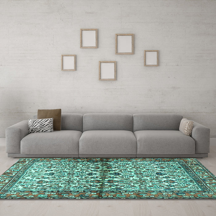 Machine Washable Persian Turquoise Traditional Area Rugs in a Living Room,, wshtr4396turq