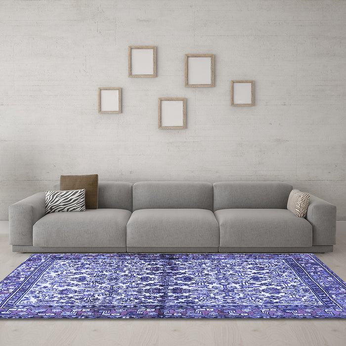 Machine Washable Persian Blue Traditional Rug in a Living Room, wshtr4396blu
