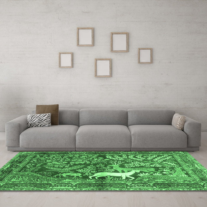 Machine Washable Persian Emerald Green Traditional Area Rugs in a Living Room,, wshtr4402emgrn