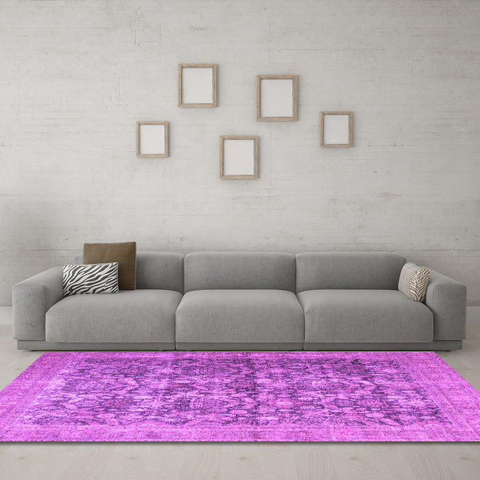 Machine Washable Persian Purple Traditional Area Rugs in a Living Room, wshtr4406pur