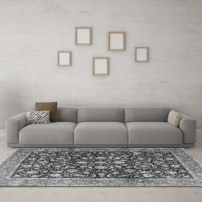 Machine Washable Persian Gray Traditional Rug in a Living Room,, wshtr4407gry