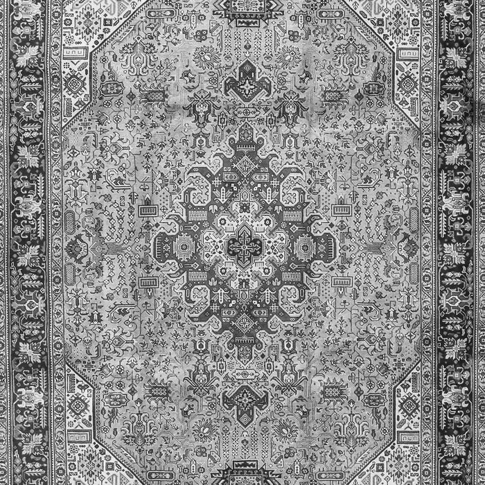 Serging Thickness of Machine Washable Medallion Gray Traditional Rug, wshtr4412gry