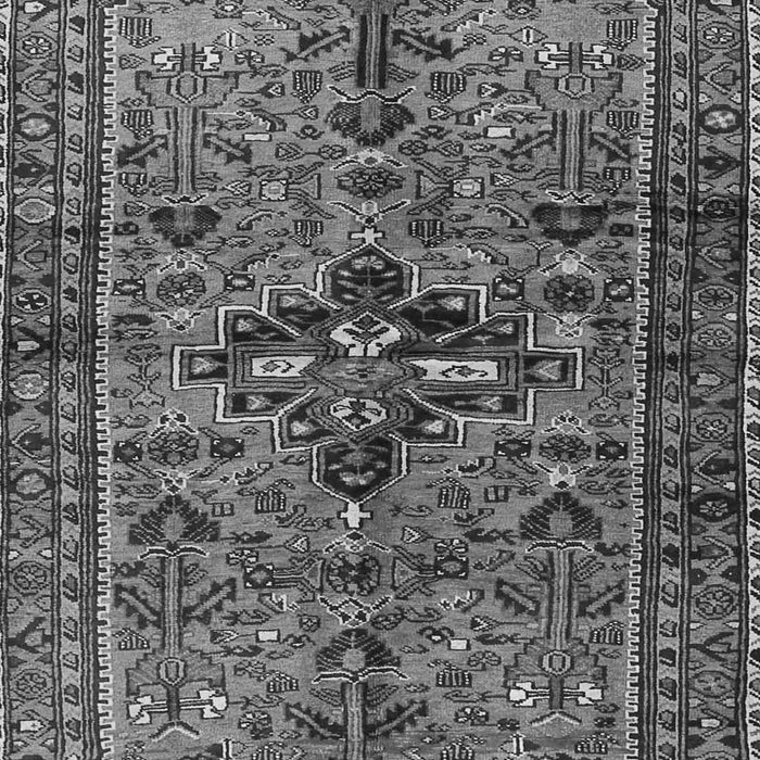 Serging Thickness of Machine Washable Persian Gray Traditional Rug, wshtr4418gry