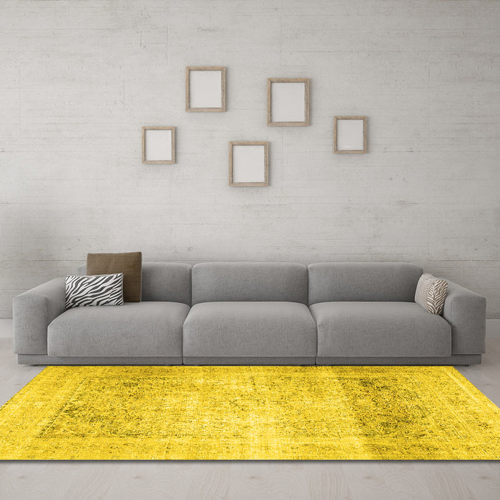 Machine Washable Persian Yellow Traditional Rug in a Living Room, wshtr4421yw