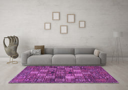 Machine Washable Persian Purple Traditional Area Rugs in a Living Room, wshtr4422pur