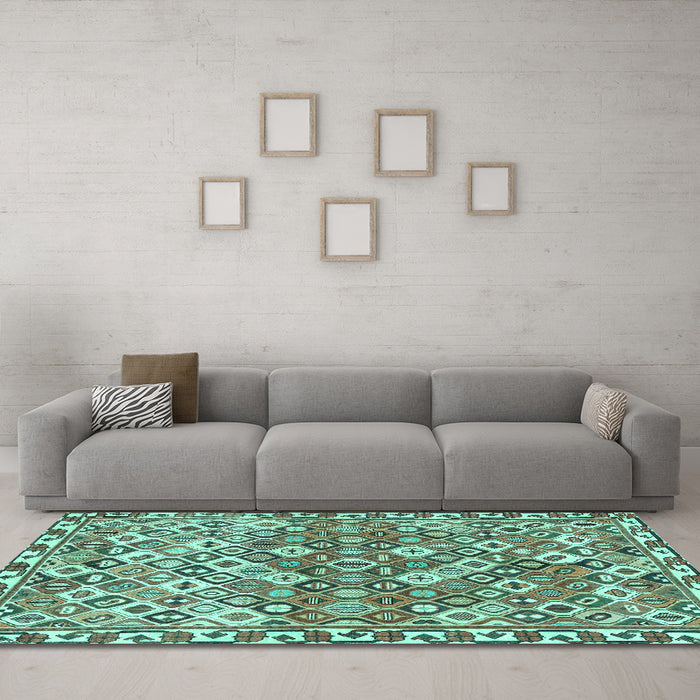 Machine Washable Persian Turquoise Traditional Area Rugs in a Living Room,, wshtr4426turq