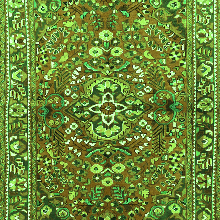 Serging Thickness of Machine Washable Persian Green Traditional Area Rugs, wshtr4431grn