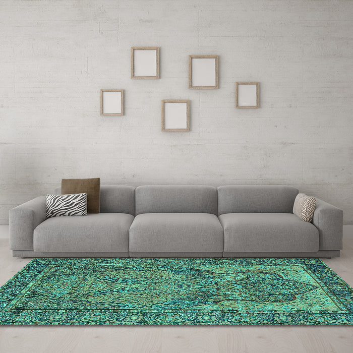 Machine Washable Persian Turquoise Traditional Area Rugs in a Living Room,, wshtr4439turq