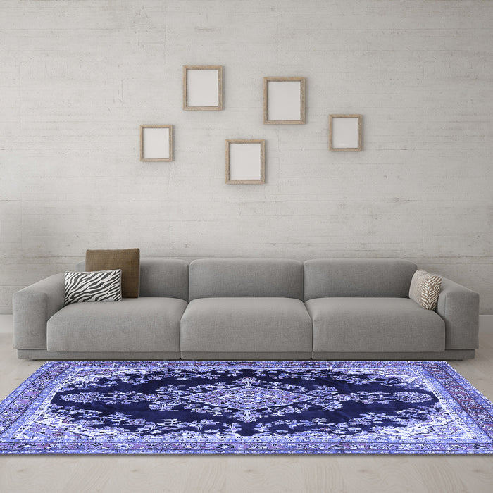 Machine Washable Medallion Blue Traditional Rug in a Living Room, wshtr4444blu