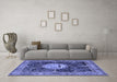 Machine Washable Persian Blue Traditional Rug in a Living Room, wshtr4456blu