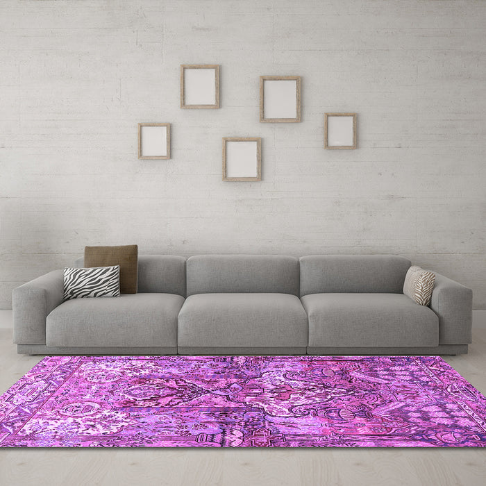 Machine Washable Persian Purple Traditional Area Rugs in a Living Room, wshtr4461pur