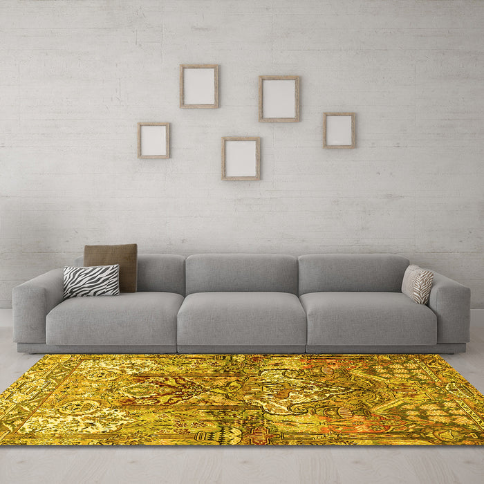 Machine Washable Persian Yellow Traditional Rug in a Living Room, wshtr4461yw