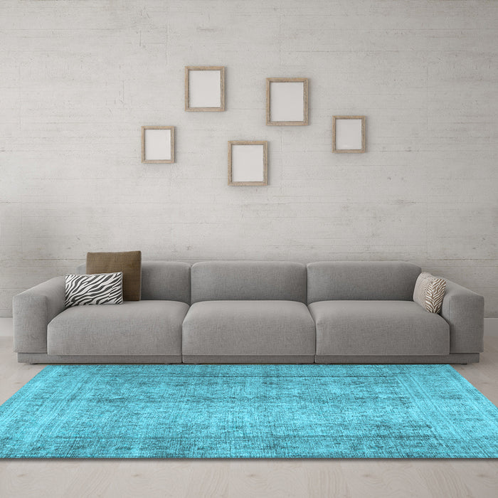 Machine Washable Persian Light Blue Traditional Rug in a Living Room, wshtr4465lblu