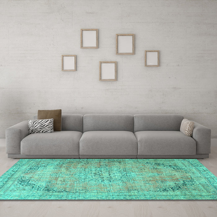 Machine Washable Persian Turquoise Traditional Area Rugs in a Living Room,, wshtr4469turq