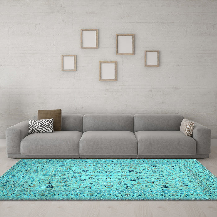 Machine Washable Persian Light Blue Traditional Rug in a Living Room, wshtr446lblu