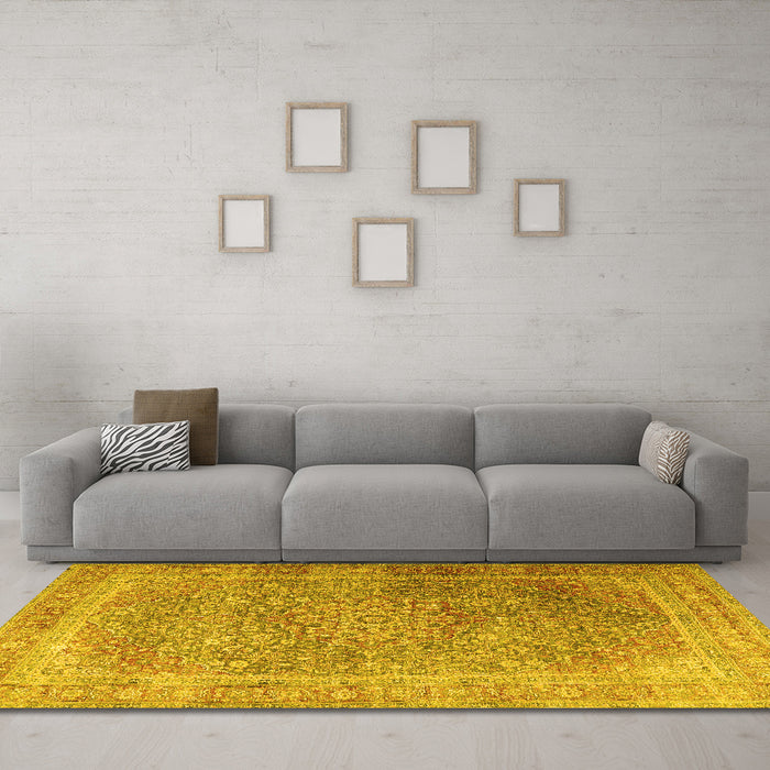 Machine Washable Persian Yellow Traditional Rug in a Living Room, wshtr4470yw