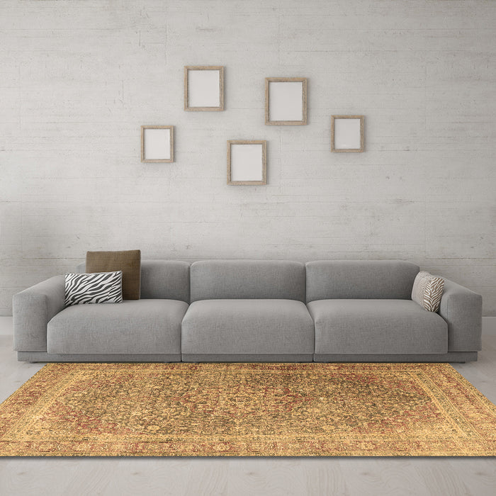 Machine Washable Persian Brown Traditional Rug in a Living Room,, wshtr4470brn