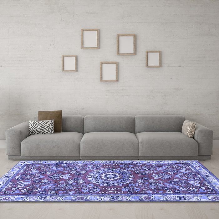 Machine Washable Medallion Blue Traditional Rug in a Living Room, wshtr4473blu