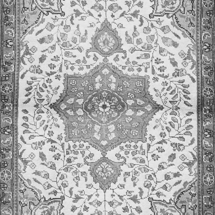 Medallion Gray Traditional Rug, tr4474gry