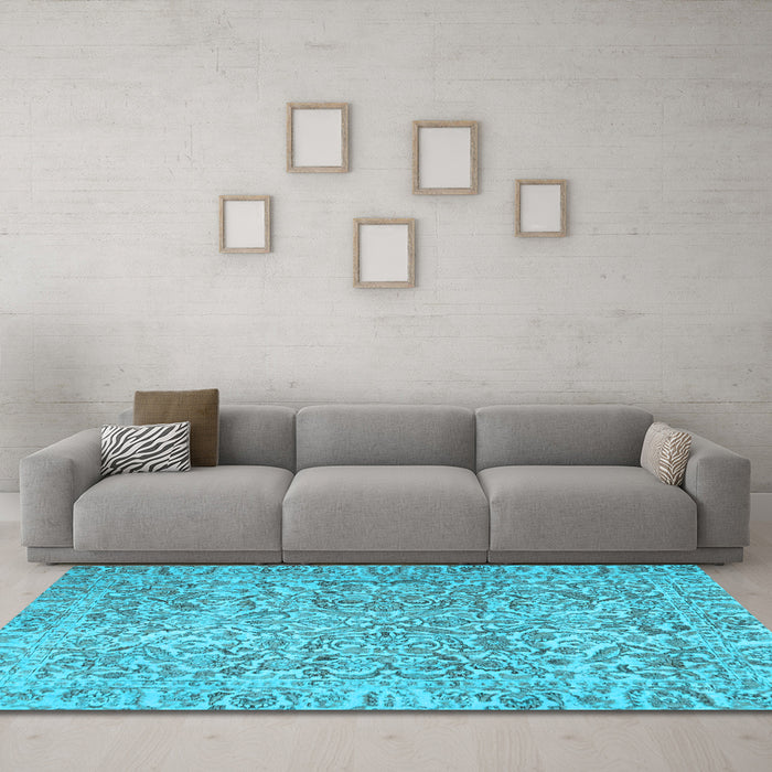 Machine Washable Persian Light Blue Traditional Rug in a Living Room, wshtr4476lblu