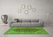 Machine Washable Persian Green Traditional Area Rugs in a Living Room,, wshtr4483grn