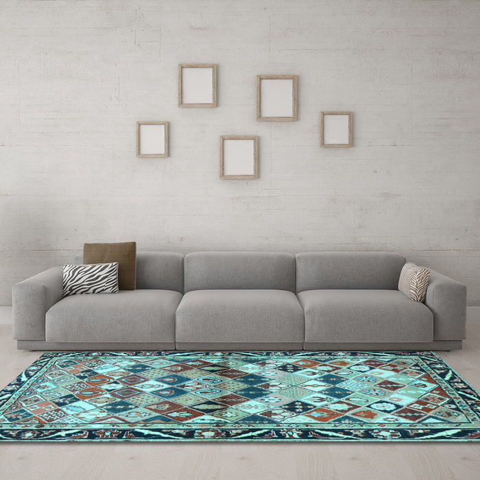 Machine Washable Persian Light Blue Traditional Rug in a Living Room, wshtr4484lblu